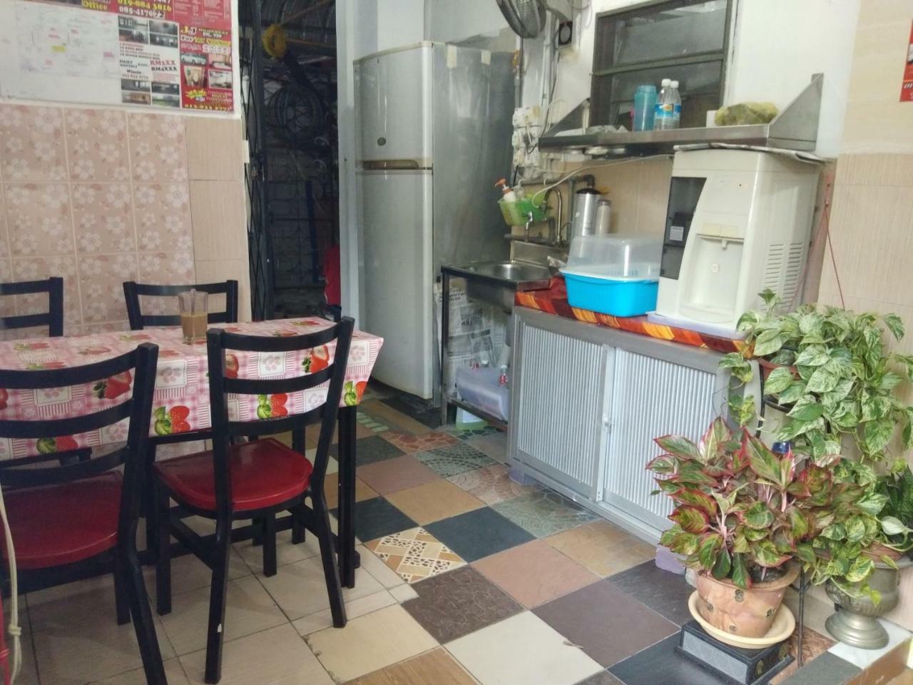 Jj Home2Stay Miri Zewnętrze zdjęcie